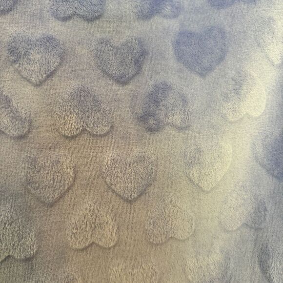 Juicy Couture Textured Heart Furry Purple Fleece Sweatshirt Silver Trim Girls 6 - Picture 4 of 6